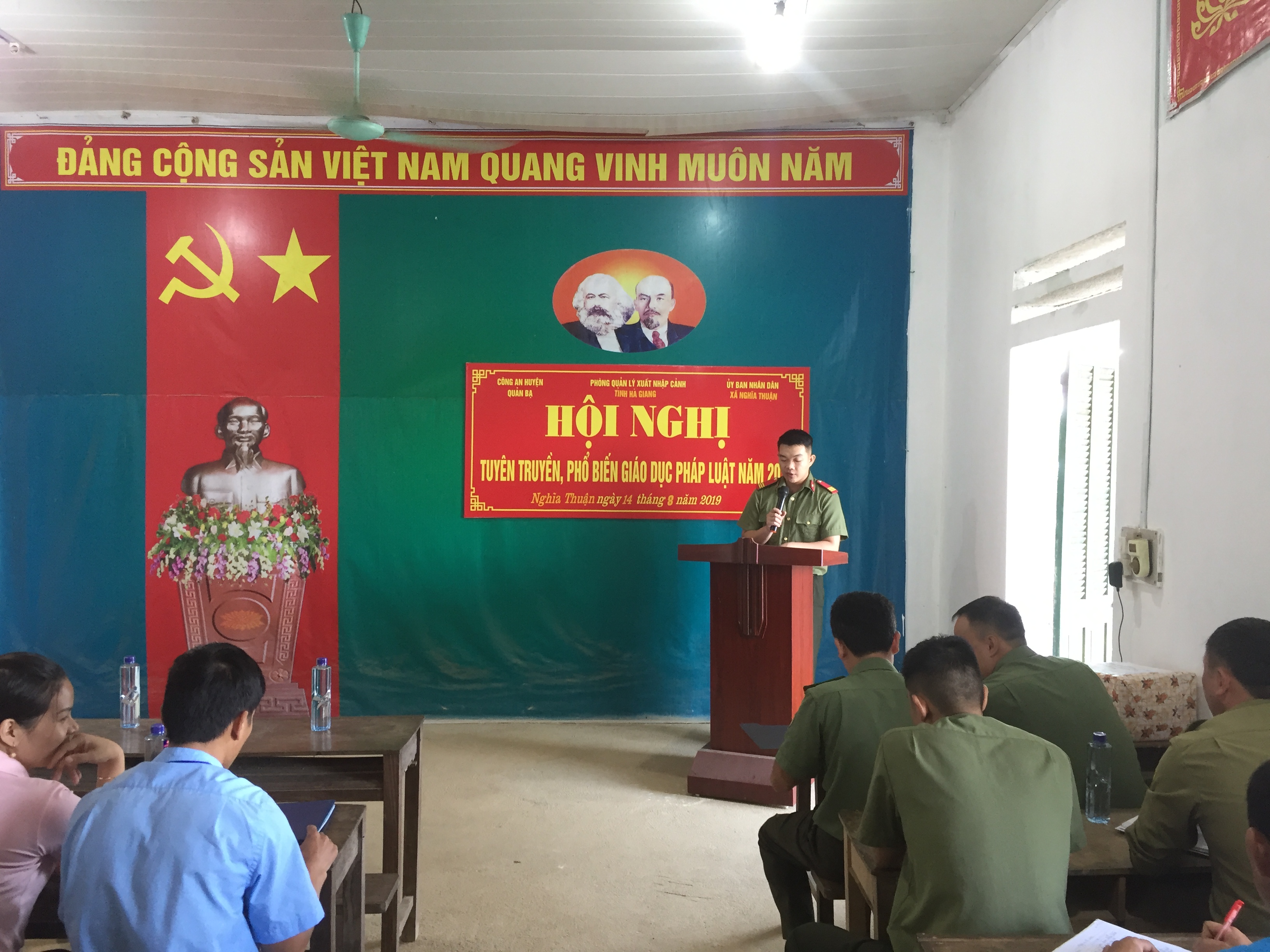 Hội nghị tuyên truyền phổ biến giáo dục pháp luật năm 2019 tại thôn Na Cho Cai xã Nghĩa Thuận