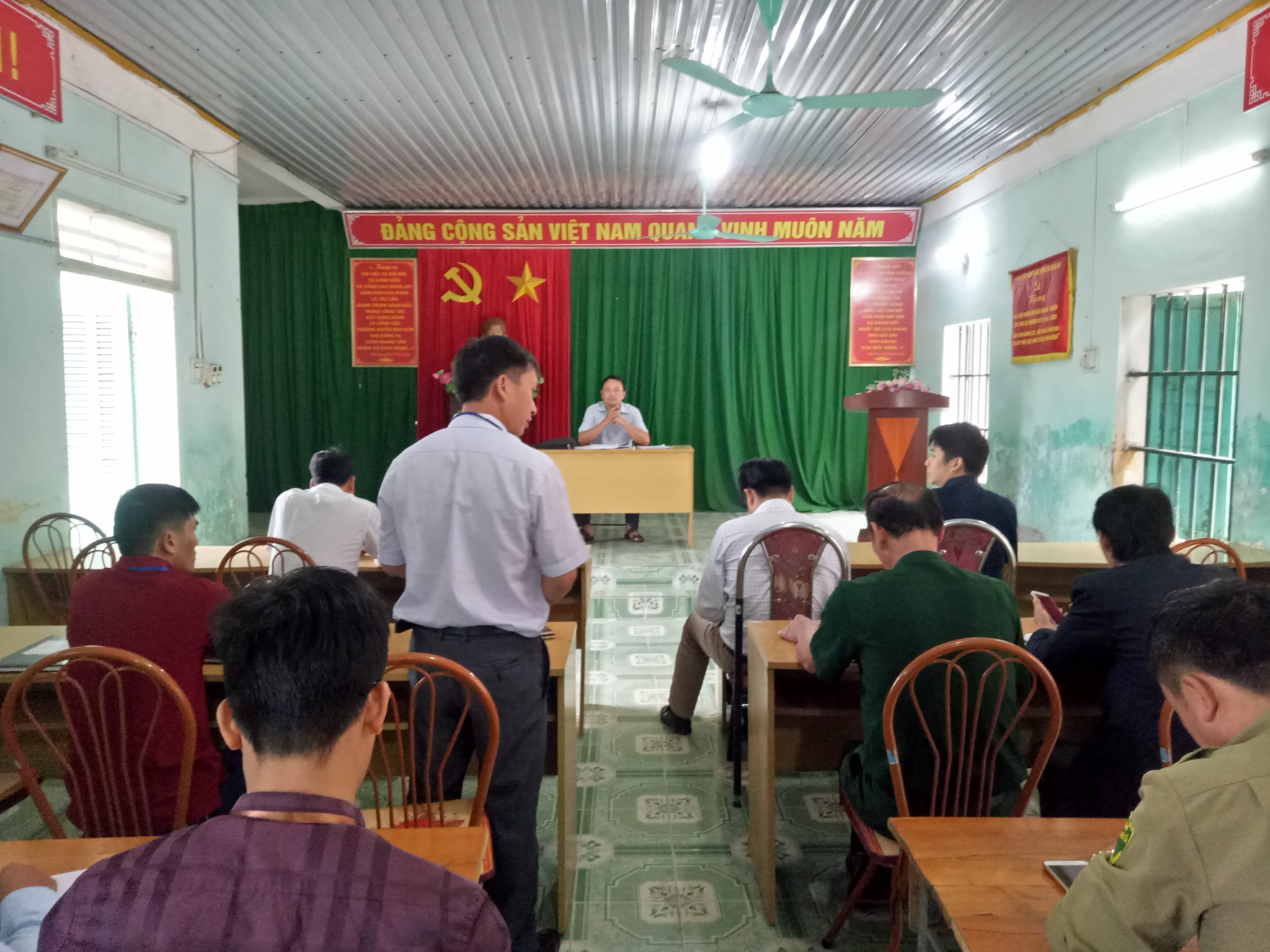 Đoàn kiểm tra Ban Tổ chức - Nội vụ tỉnh kiểm tra thực hiện công vụ năm 2019 tại UBND xã Nghĩa Thuận